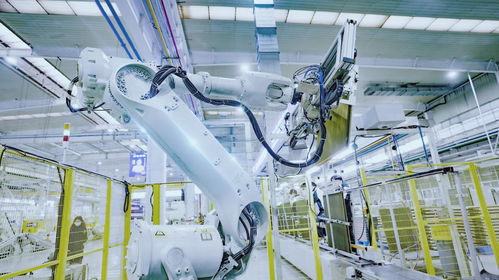 全國(guó)最多！海爾9座燈塔工廠點(diǎn)亮中國(guó)智造，技術(shù)服務(wù)引領(lǐng)產(chǎn)業(yè)升級(jí)